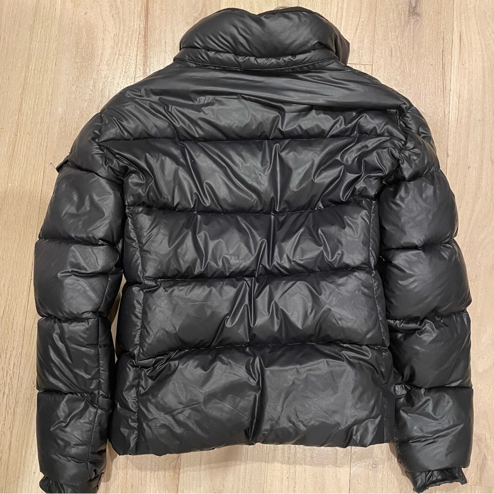 Moncler Puffer Jacket - Picture 2 of 9